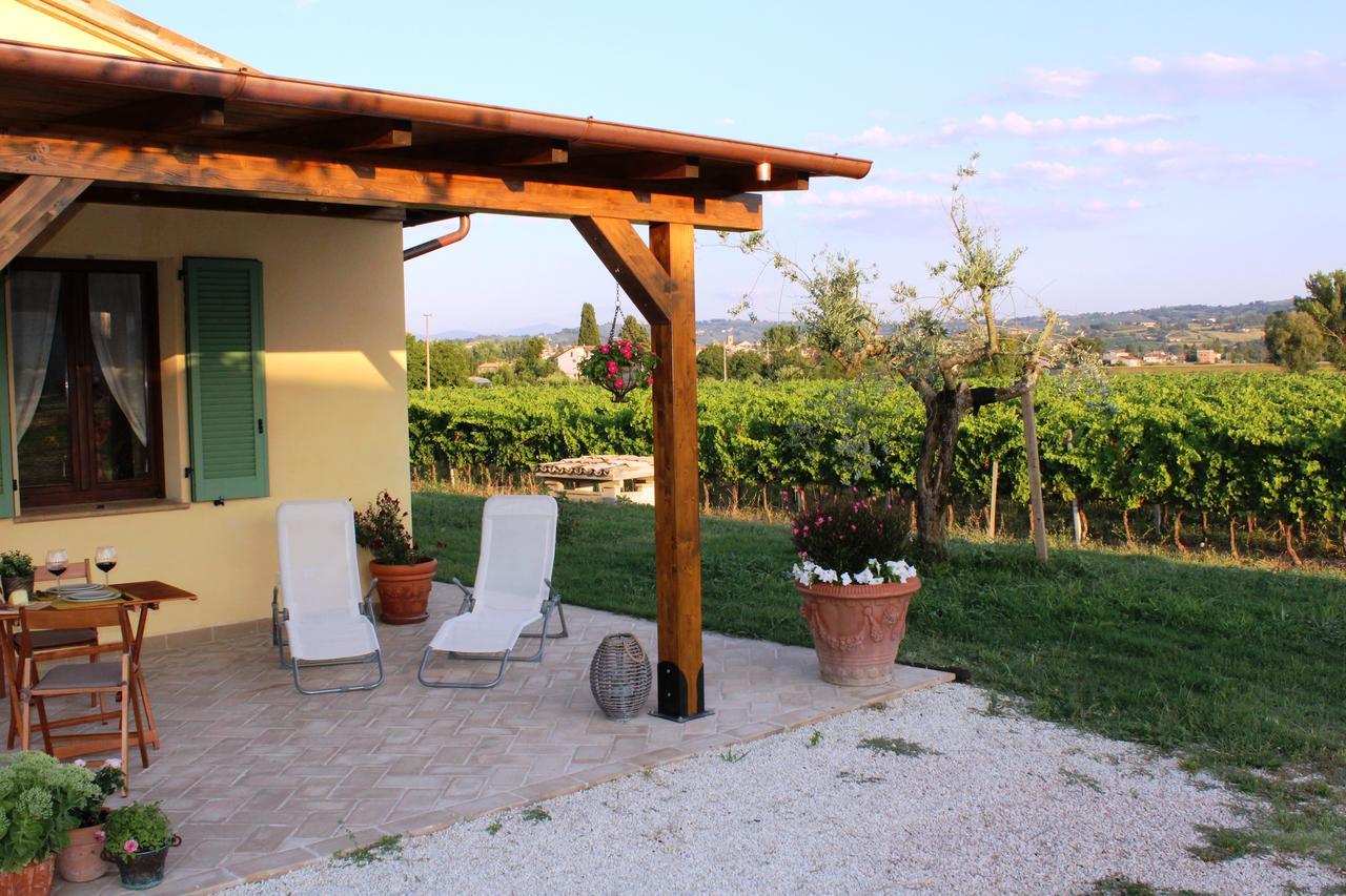 Le Case Bevagna Exterior photo